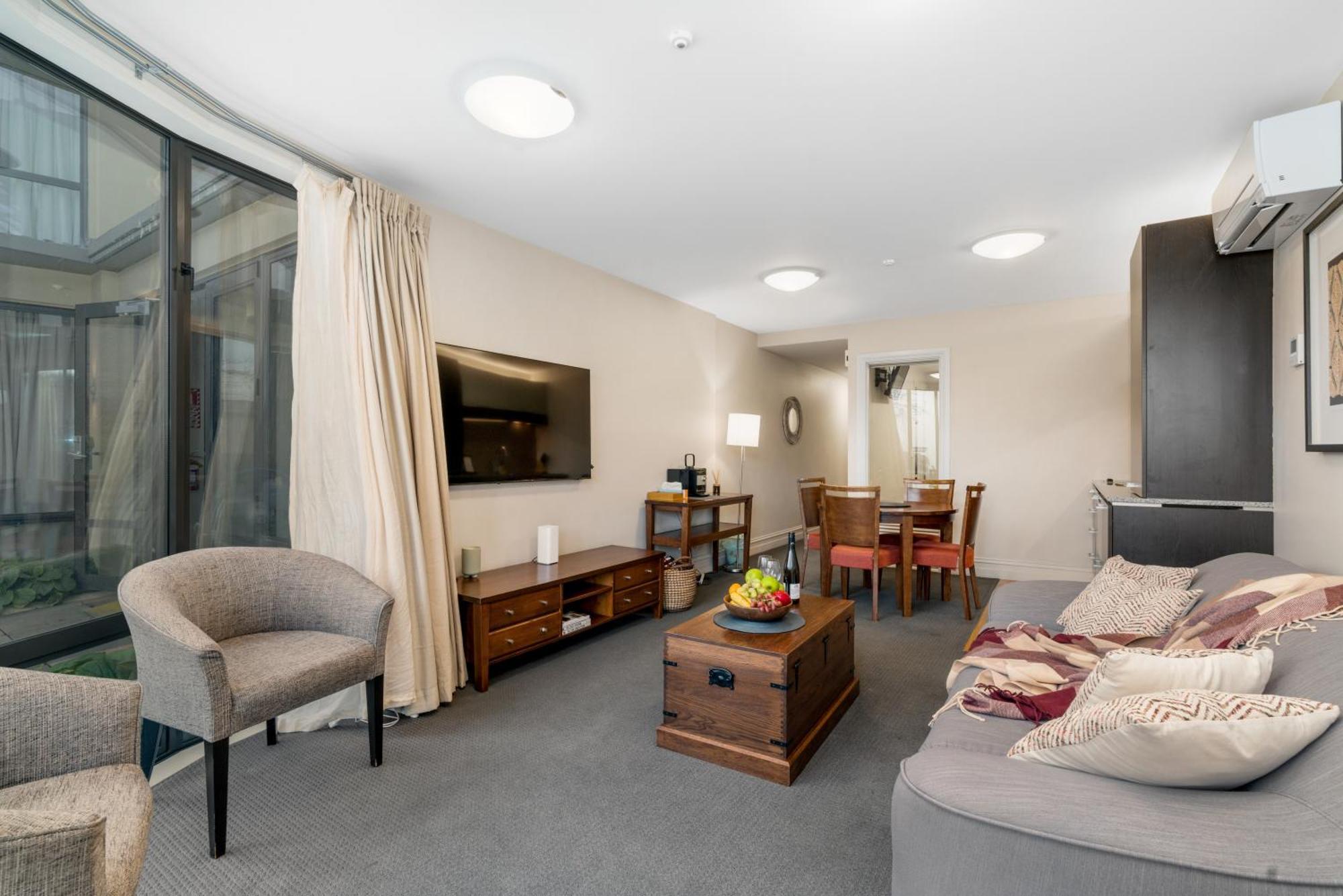 The Beacon - 2 Bedroom Town Center Apartment Queenstown Exteriör bild